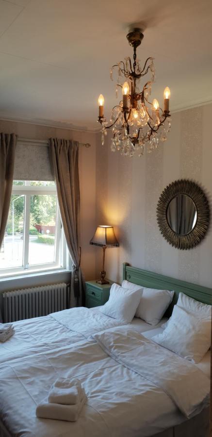 Hotell Oernen Турсбю Экстерьер фото