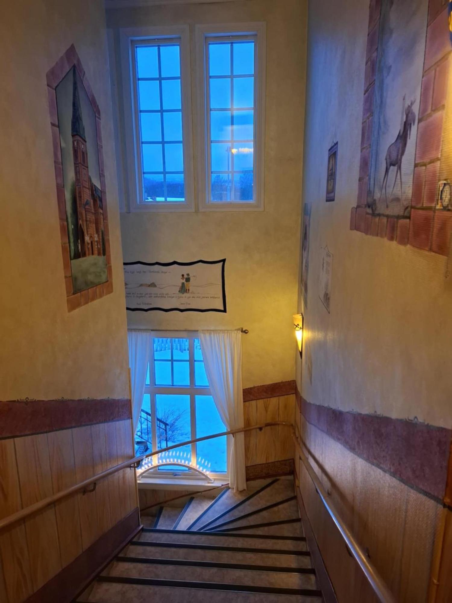 Hotell Oernen Турсбю Экстерьер фото